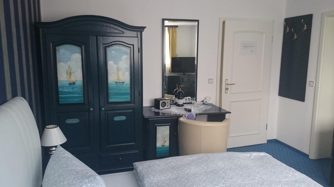 Landhotel Ostseetraum & Fewo Rostock Dış mekan fotoğraf