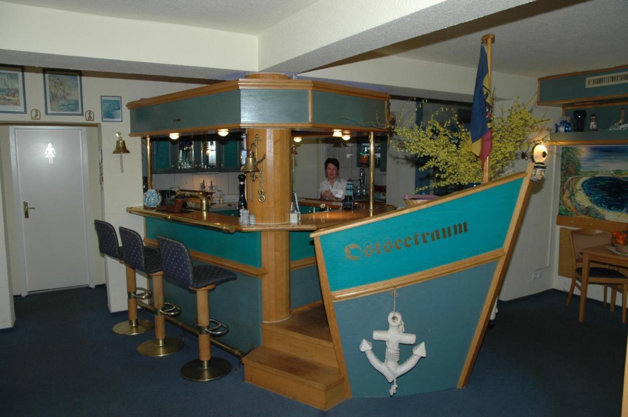 Landhotel Ostseetraum & Fewo Rostock Dış mekan fotoğraf